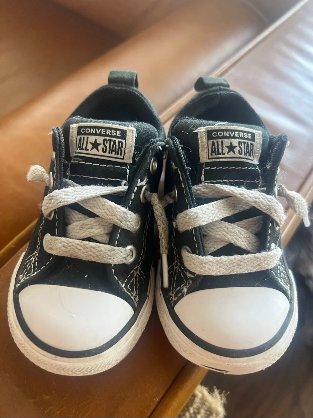 Converse All Star Toddler Street Ox  Low Top Sneakers size 6